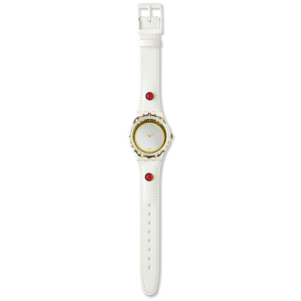MIRROR ON THE WRIST