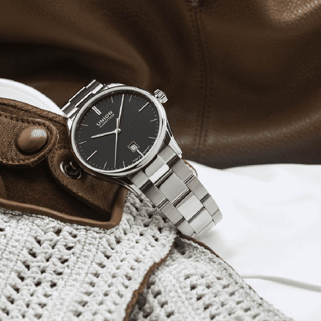 Viro Datum Black Stainless Steel
