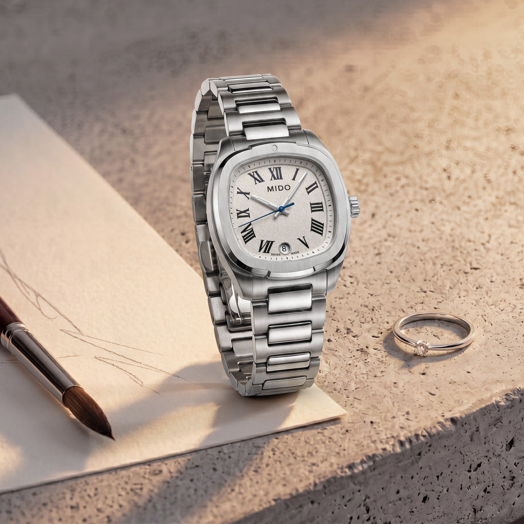 Mido Multifort TV 28 Silver White M049.110.11.263.00 Armbanduhr mit silberfarbenem Edelstahlgehäuse und silberfarbenem Edelstahlarmband
