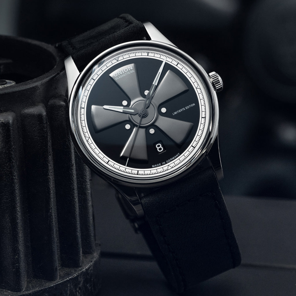 Noramis Datum Limitierte Edition Petro Surf mit Logo Print 2026