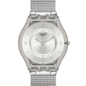 Swatch Skin Classic Metal Knit SFM118M Armbanduhr mit grautransparentem Gehäuse, silberfarbenem Zifferblatt und silberfarbenem Armband