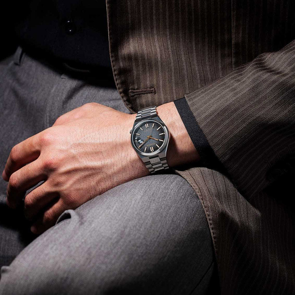NJ0200-50E TIME SLIP BLACK - Limited Edition Edition