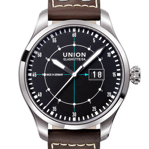 Union Glashütte/Sa. Belisar Pilot Grossdatum D009.626.16.057.00 Automatikuhr mit silberfarbenem Edelstahlgehäuse und braunem Lederarmband
