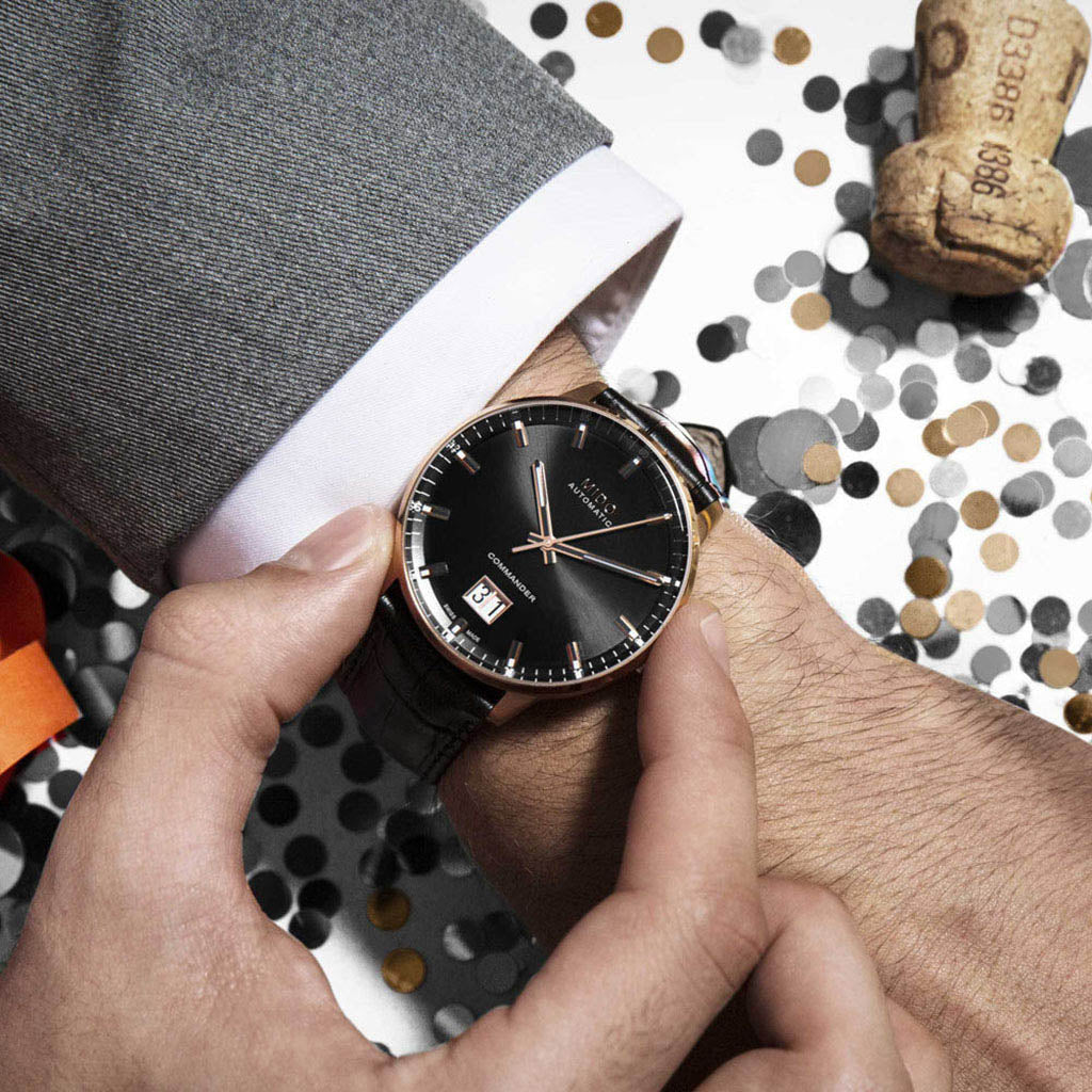 Commander II Big Date 42 mm Black (Ausstellungsstück)