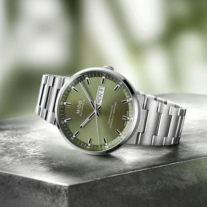 Commander II Icone COSC Chronometer 42 mm Green