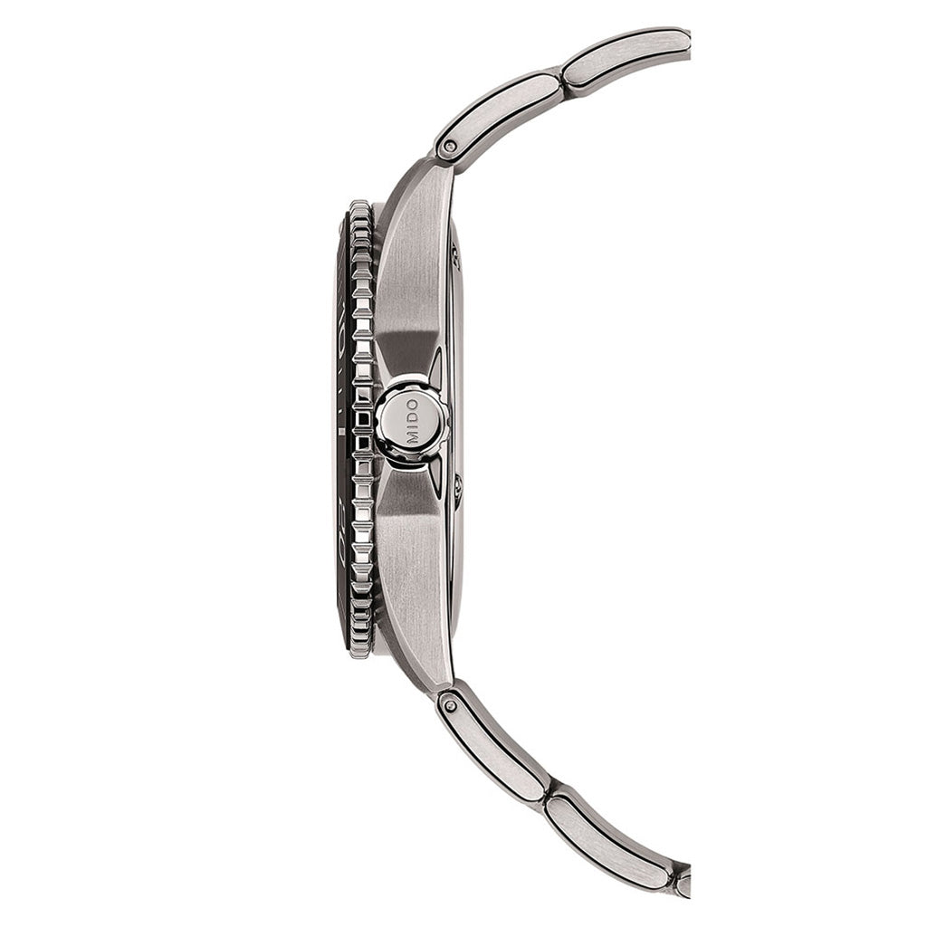 Ocean Star 200C 42,5 mm Titanium