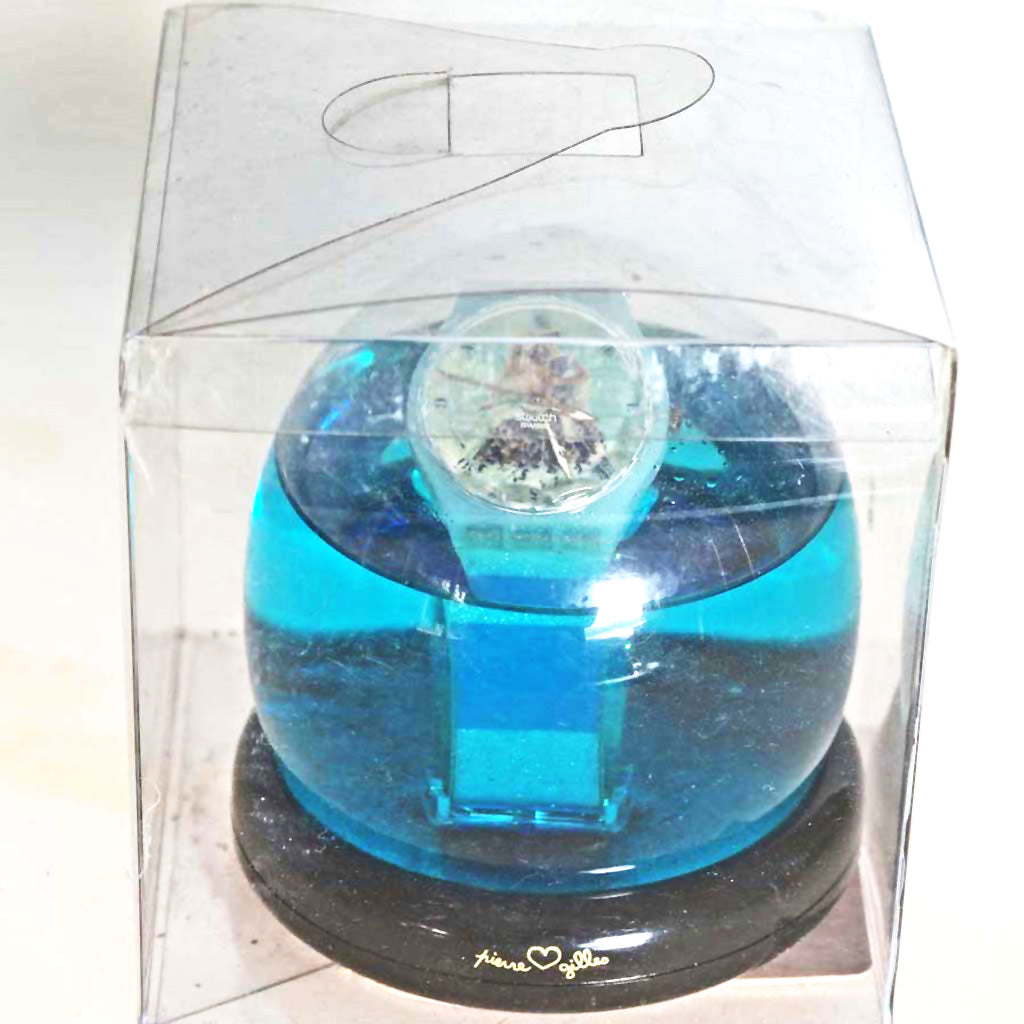 RUBBER SNOWBALL (LA SIRENE ET LE MARIN)