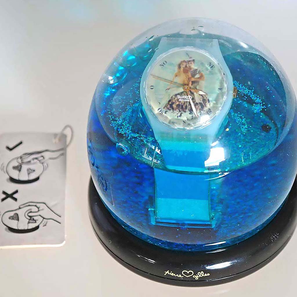 RUBBER SNOWBALL (LA SIRENE ET LE MARIN)