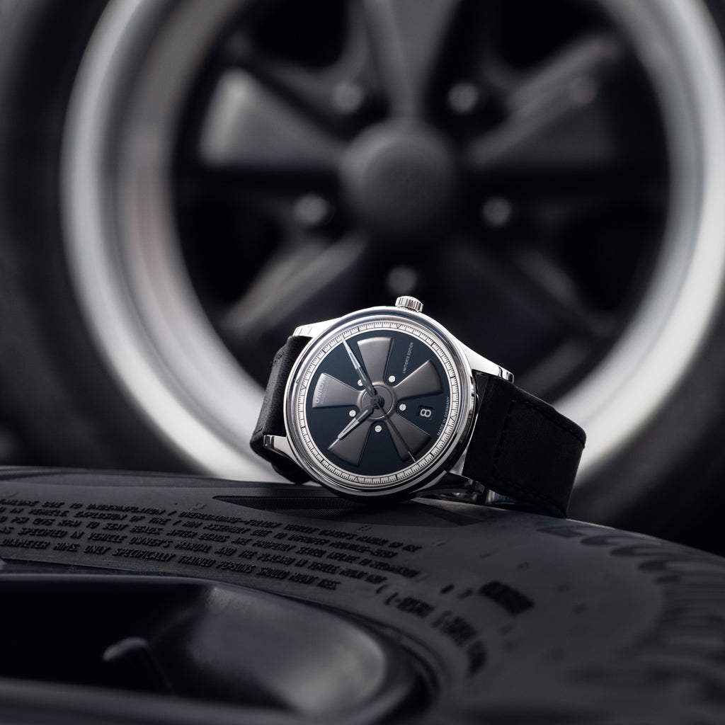 Noramis Datum Limitierte Edition Petro Surf mit Logo Print 2026