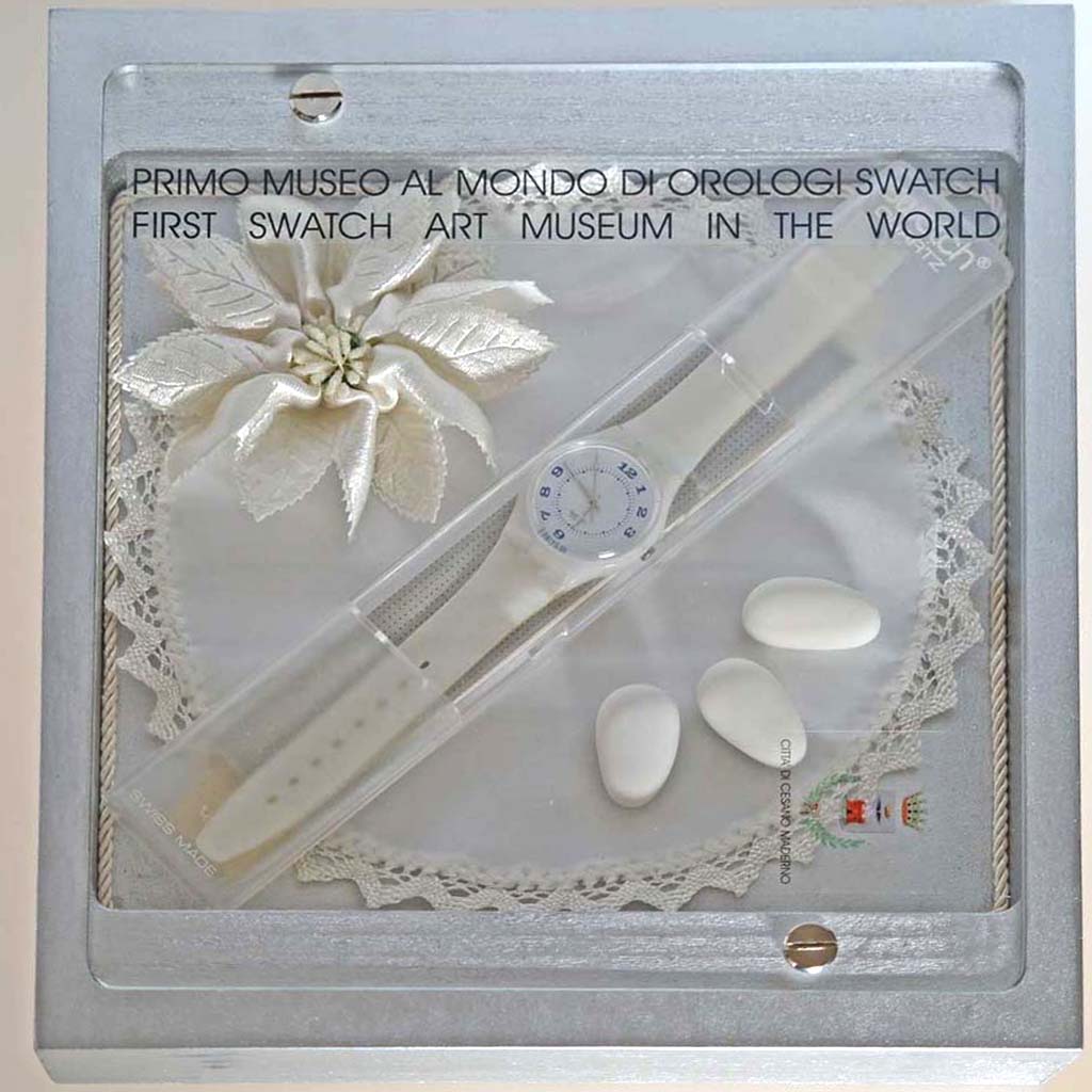 Swatch World Museum Silver Box 2003 Quarters Gone GW123Pack